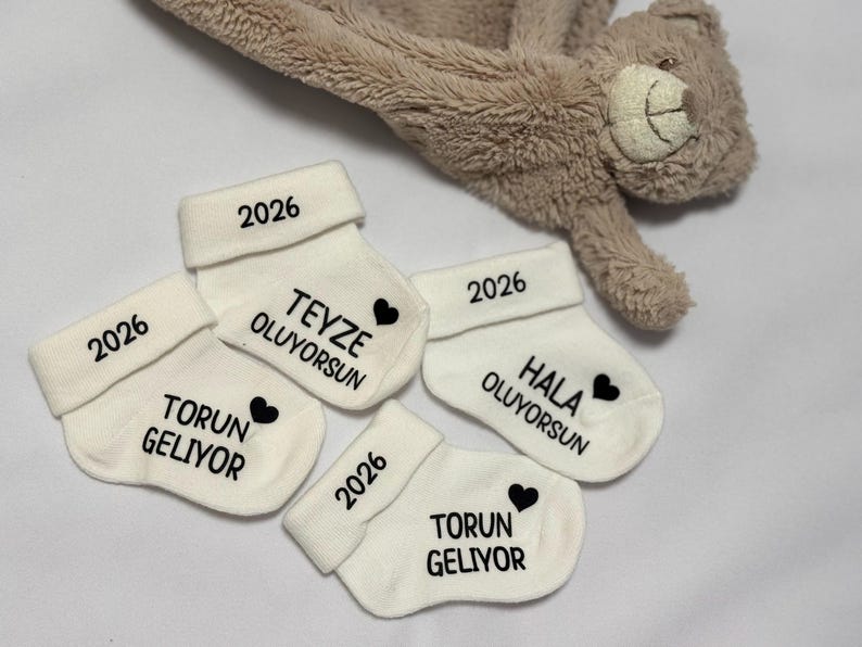 Babysocke mit Geburtsjahr zur Schwangerschaftsverkündung oder Babybauchshooting deutsch/türkisch, onkeltobe, du wirst Opa, du wirst Oma Bild 4