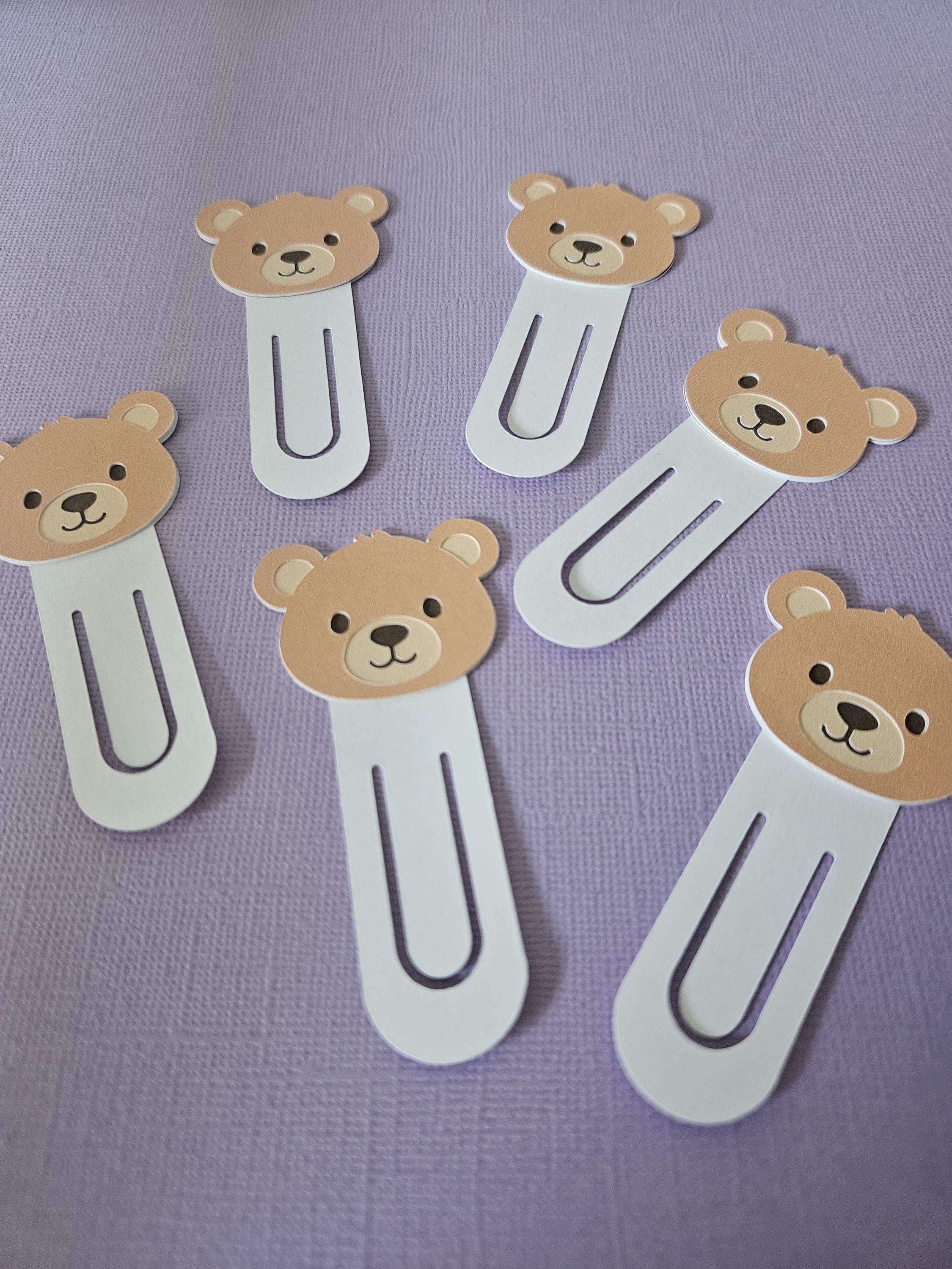 Adorable Bear Bookmarks for Kids' Parties and Reading Delights! Handmade Cardstock Crafts, Birthday Party Favors, Kids Accessories - Thumbnail 7