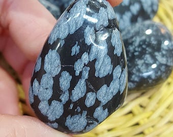 Natural Snowflake Obsidian Tumbled Stone | 30g Each | 3–5cm | Healing Crystal | Root Chakra Energy