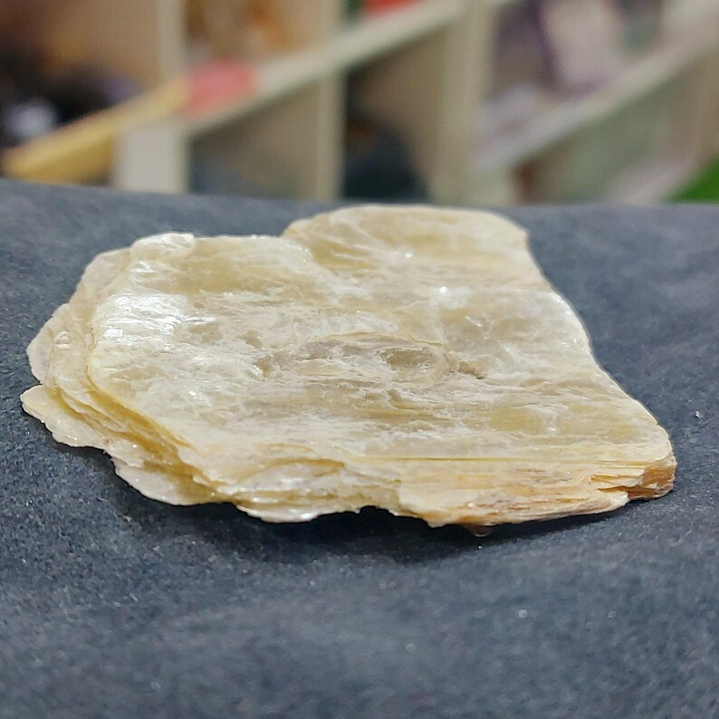 Translucent Mica Golden Muscovite Mica Sheets - Raw Shimmery Crystal Specimens for ...