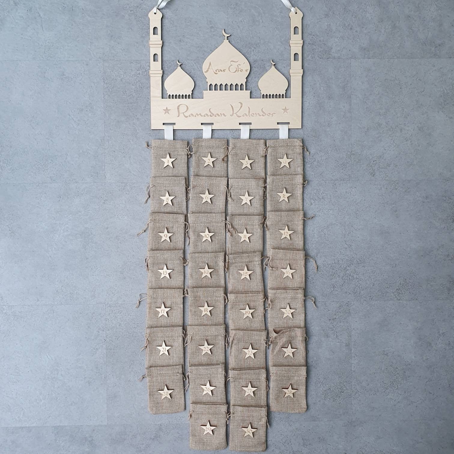 Calendrier du Ramadan pour enfants personnalisé avec nom en sac de jute  gravé sur bois avec chiffres en option Mosquée Ramadan Kareem -  France