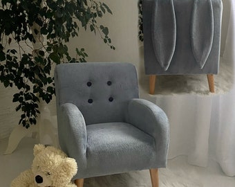 Fauteuil enfant bleu avec oreilles et boutons