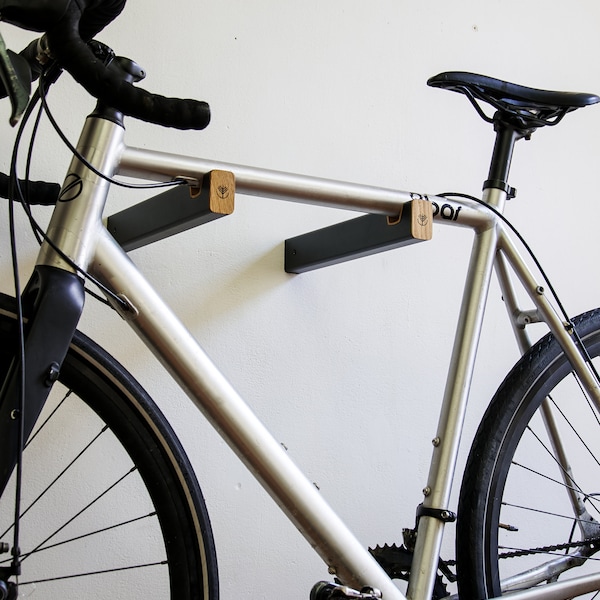 Fahrradstütze - Metall / Holz
