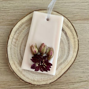Botanical soy wax freshener