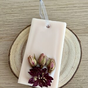 Scentedl soy wax freshener