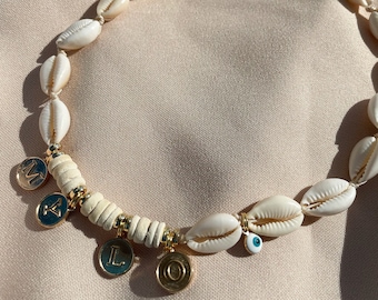 Personalized dog necklace / beaded necklace / name necklace / shells / gift / hippie / ethnic / boho