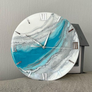 BlueandGreyAbstractEpoxyResinWallClockForHomeDecor