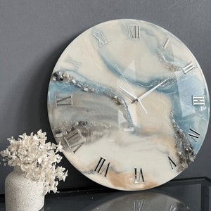 WhiteGreyandBlueAbstractEpoxyResinWallClockForHomeDecor