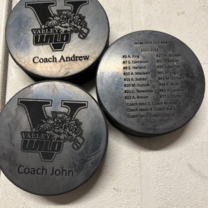 Personalized custom Engraved hockey pucks