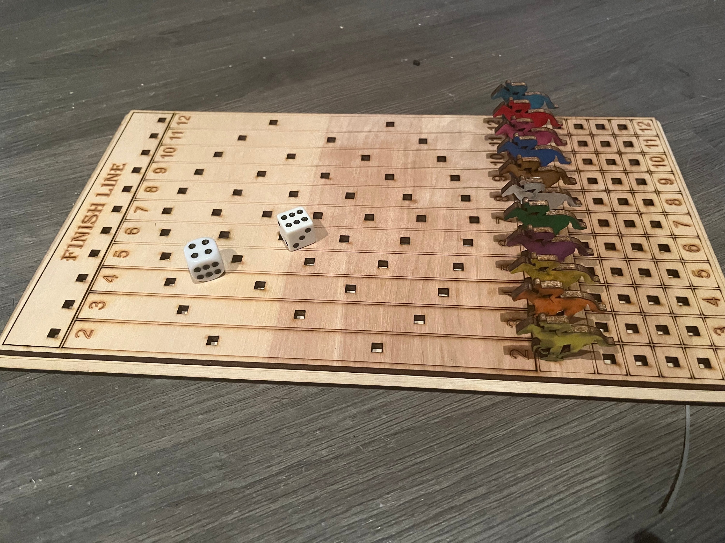 Derby Desktop – Gioco Da Tavolo Corsa Di Cavalli In Miniatura Con 6 Cavalli – Divertimento Assicurato!