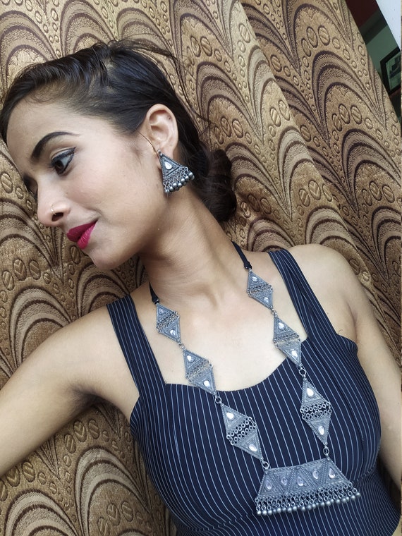 Order Leena's Beautiful Ferana Black Metal Necklace With Beautiful Earrings  Online From Bada Bazer,khanna