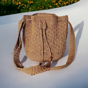Handgemachte Raffia Eimer Tasche, Boho gewebte Tasche für Frauen, Stroh Kordelzug Umhängetasche