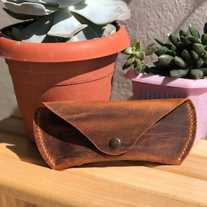 Handmade Genuine Leather Sunglasses Holder, Minimalist Leather Glasses Case, Leather Sleeve for Reading Glasses
