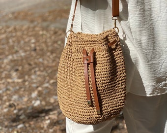 Handmade Raffia Bucket Bag, Raffia Drawstring Bag, Crossbody Bag in Leather Strap, Natural Straw Shoulder Bag