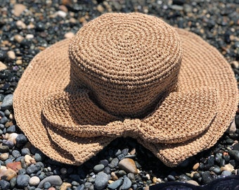 Handgemachter Häkelhut aus Raffia, Floppy Strohhut, Bogen Hut Muster, Gewebter Strand Hut, Sommer Hut aus Raffia, Hut aus Bast, handgemachtes Geschenk