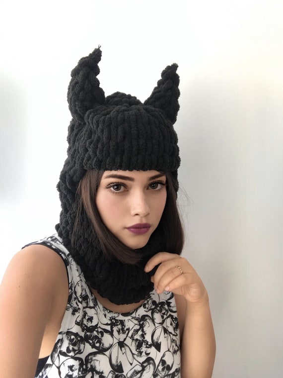 Hand Knit Balaclava Mask With Horns - Festival Mask - Devil Horns