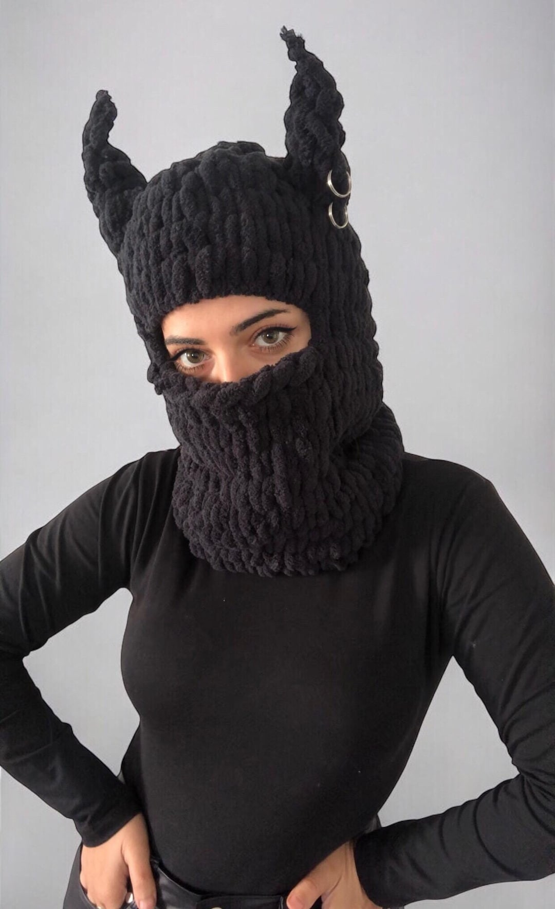 新品 OODE CO. BALACLAVA BLACK SILVER BEADS Knitted Ski Mask, Helmet Balaclava, Devil Balaclava, Balaclava