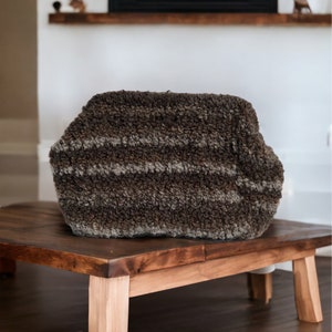 Brown Wool Cloud Handbag for Women, Crochet Puffy Dumpling Bag, Teddy Pouch Clutch Bag