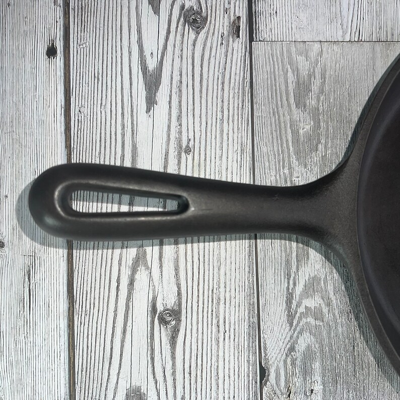 Restored Vintage Mcclary Made GSW Number 8 Cast Iron Pan Etsy Canada