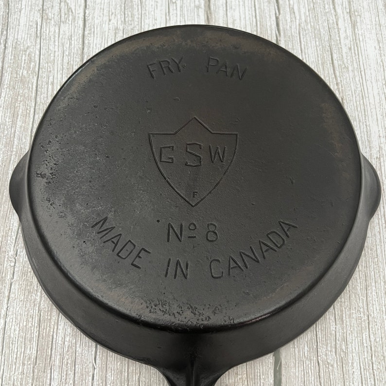 Restored Vintage GSW Number 8 Cast Iron Pan Sits Flat Etsy Canada
