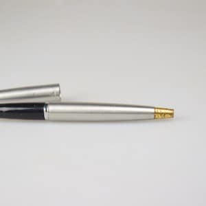 Vintage Parker stainless steel fountain pen