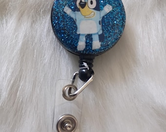 Portabadge retrattile ispirato a Bluey
