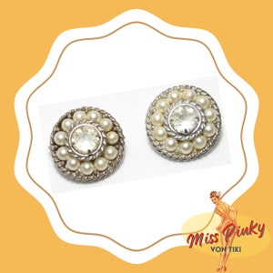 Elegant Vintage Pearl and Rhinestone Clip on Earrings Pin Up