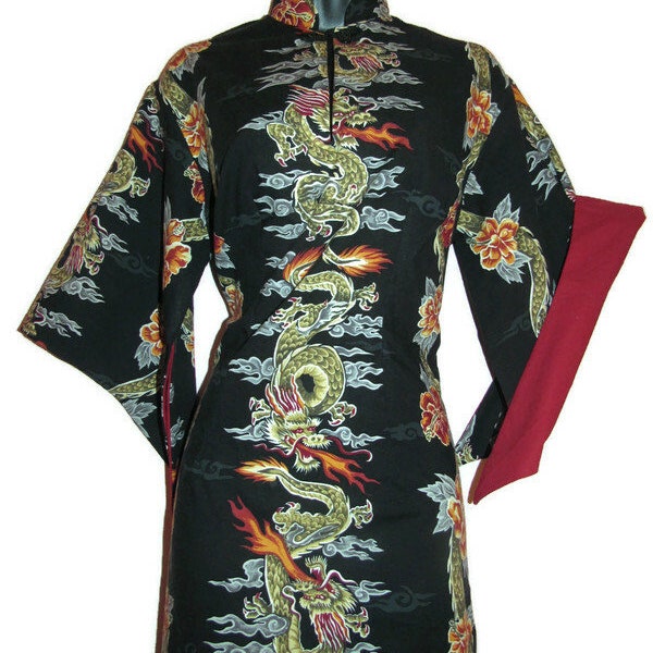 Beautiful Hawaiian Pake Muu Dress, Dragon Print Bat Wing Tiki Dress Women's Size Medium, Made in USA, Asian Frog Closure