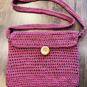 Crocheted crossbody bag