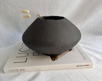 Handmade Ceramic Vase: Unique Minimalist Modern Home Decor