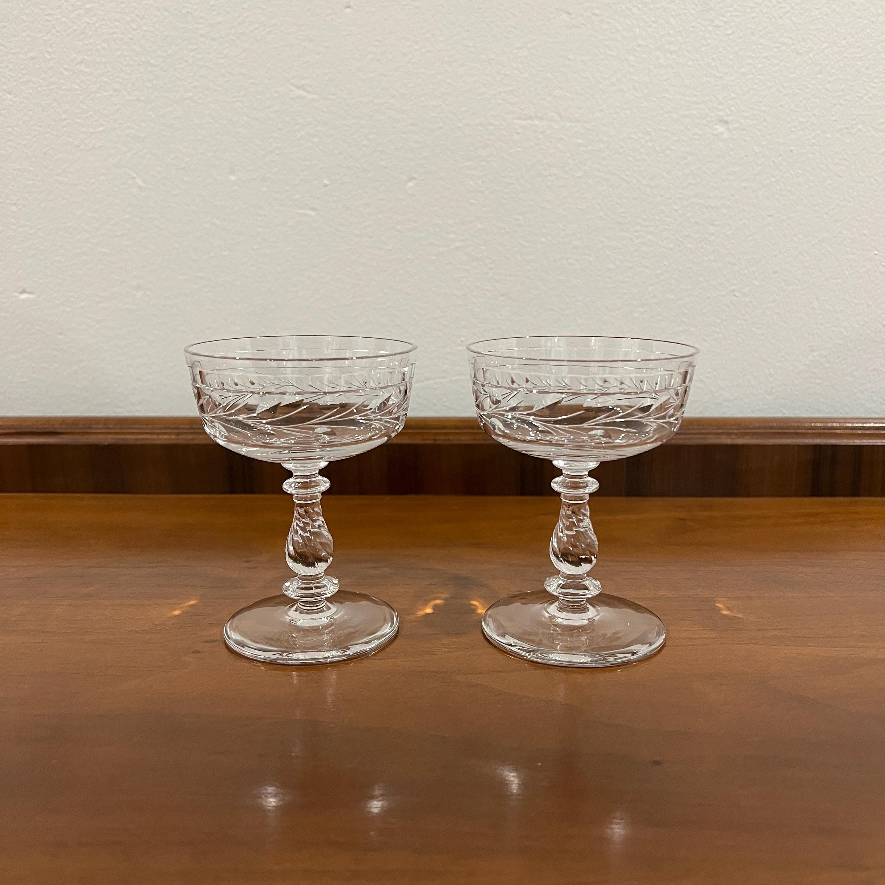 antique hawkes cut crystal hollow stem wine champagne glass Set of 4 crystal hollow stem champagne glasses – Antique Alley main image 0