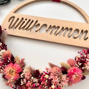 Welcome door wreath - wooden ring with dried flowers for the front door or as a gift