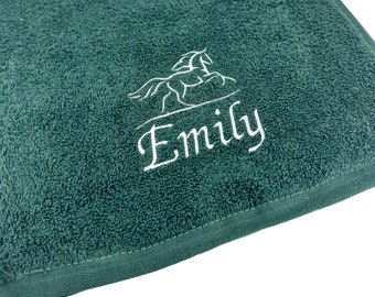 Serviette cheval personnalisée avec nom ou texte brodé, serviettes brodées personnalisées, essuie-mains, serviettes de bain