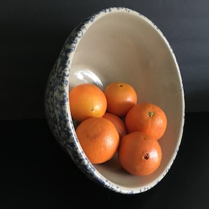 Large RRP Robinson-Ransbottom Roseville OH Pottery Bowl Vintage Blue Spatterware Dough bowl