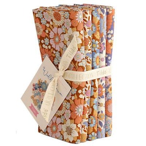 Tilda Wallflower Fat Quarter Bundle  5 pieces 20x22in Caramel / Thistle