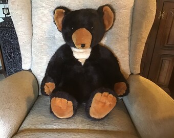Vintage Original Rare 1972 Large Deans Super Bear. Designed by Sylvia Willgoss.