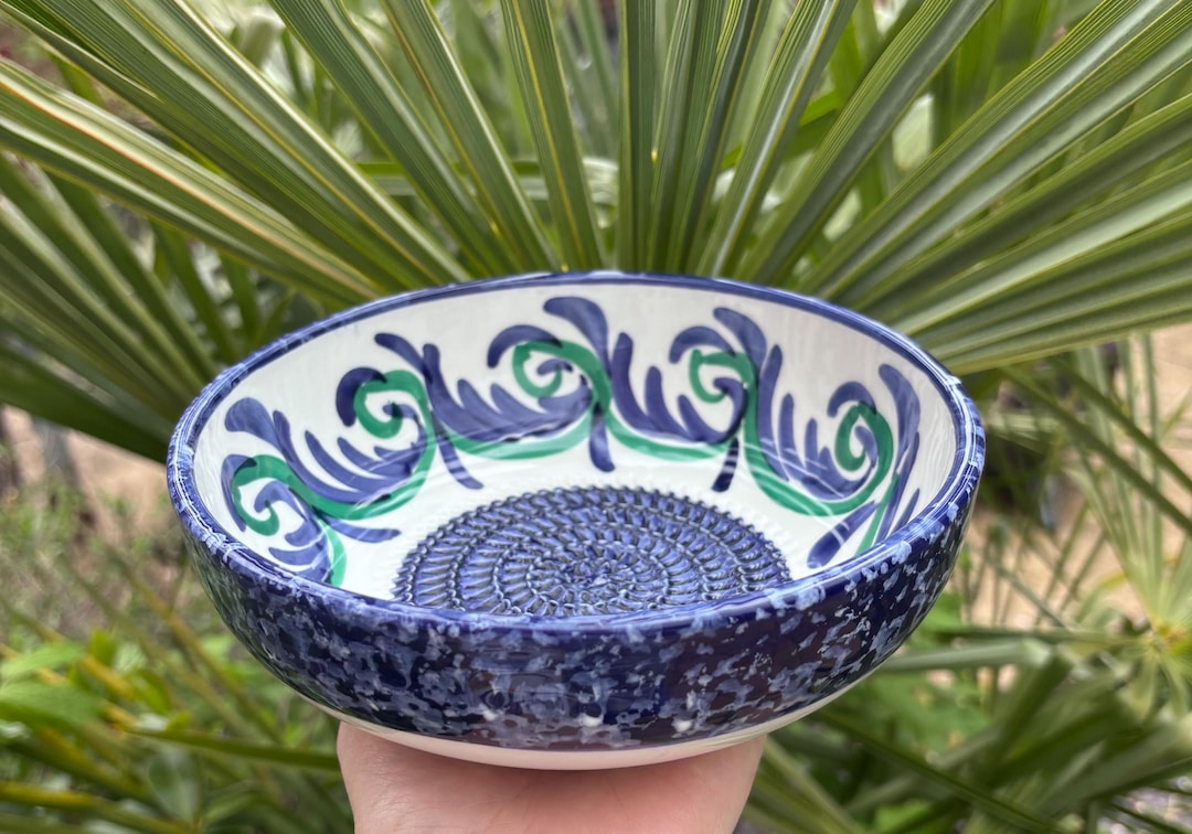 Pottery Rasps Spanish Pottery Garlic Rasp, Ginger, Chocolate, Nutmeg, Tomato, Onion ...