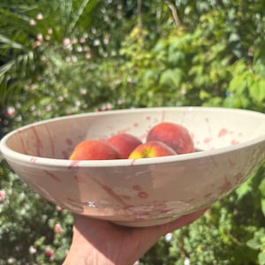 Large Spanish pink and white splatter salad bowl Fruit bowl, large handpainted serving bowl image 1