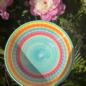 Hand-Painted Spanish Pottery Bowl: Colorful Glazed Ceramic dish, 19cm