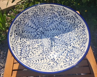 Large Spanish blue and white floral-themed salad bowl Fruit bowl, large handpainted serving bowl