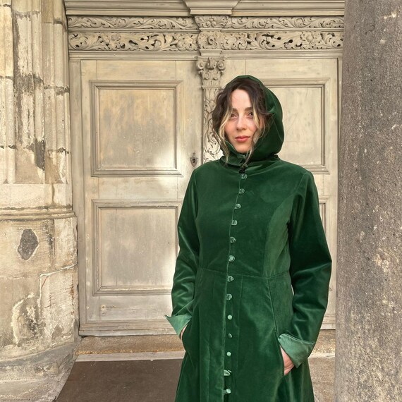 Short Women Velvet Coat Skirt Green 