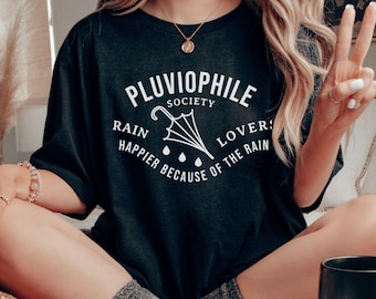 Koszulka Pluviophile, Koszulka Rain Lover, Koszulka Bookish, Koszulka Reading, Dark Academia, Miłośnik książek, Mól książkowy, Prezent dla czytelnika