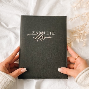 Premium Stammbuch FAMILIE Kalligrafie (personalisiert) klassisches Format  | Familienbuch | Hochzeit | Heiratsurkunde | Geburtsurkunde