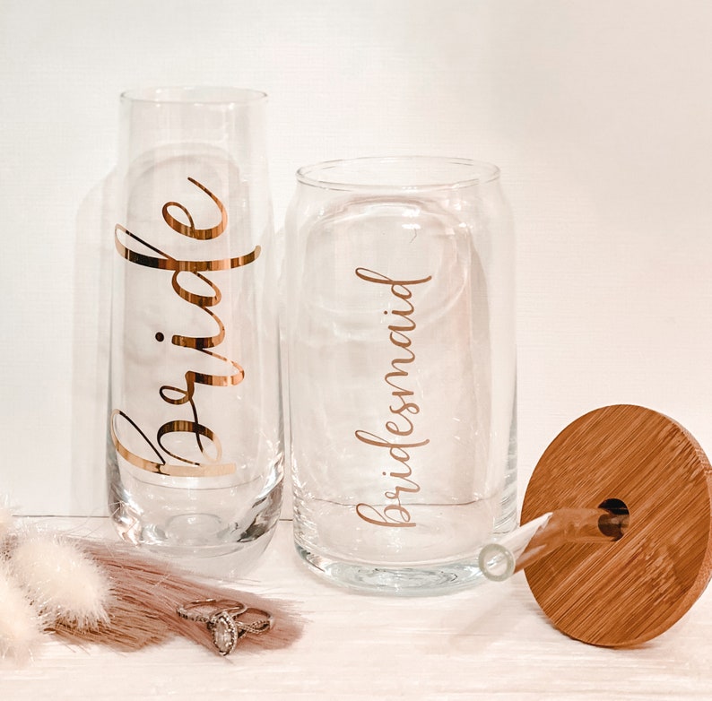 Custom Bridal Party Champagne Flutes Personalized Champagne Glasses