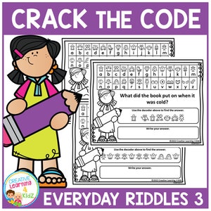 Op de afbeelding: Een zwart-wit printbaar werkblad met een codekraakactiviteit voor kinderen. Het werkblad toont een meisje dat een potlood vasthoudt en een raadsel dat vraagt: "Wat trok het boek aan toen het koud was?" Het antwoord is een "jas" die wordt gedecodeerd met behulp van een beeldcode.