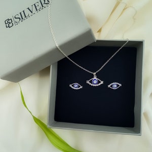 Evil Eye Solid 925 Sterling Silver Mother Of Pearl Necklace Set For Women, Handmade Silver Round Charm Necklace Gifts Idea For Her