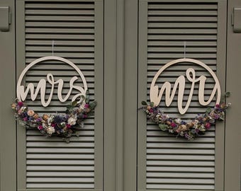 Mr & Mrs Floral Decorations | Wedding Decorations | Mr and Mrs Wooden Decoration Hangers