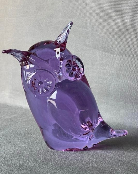 Murano Glass Neodymium Alexandrite Owl Signed by Licio Zanetti