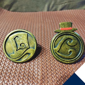 DISTINTIVO / MAGNETE Layton - Katrielle