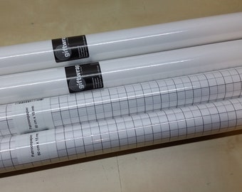 Pattern paper (EUR 1.30/m²) 1 roll of white tissue paper (10m²), grid (12m²)